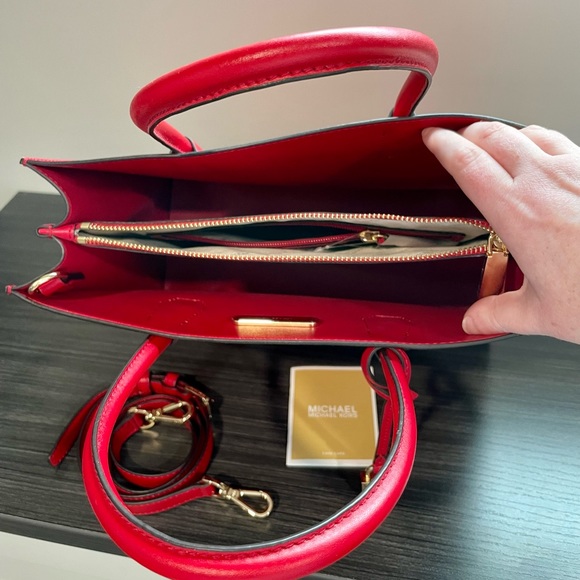 Michael Kors Bright Red Leather Mercer Purse - Picture 5 of 9